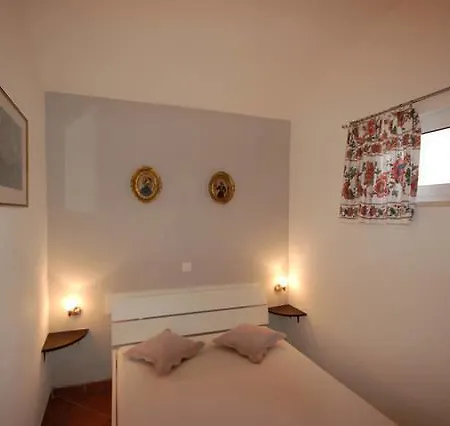 Dzoni Apartamento Split