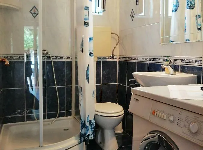 Dzoni Apartamento Split